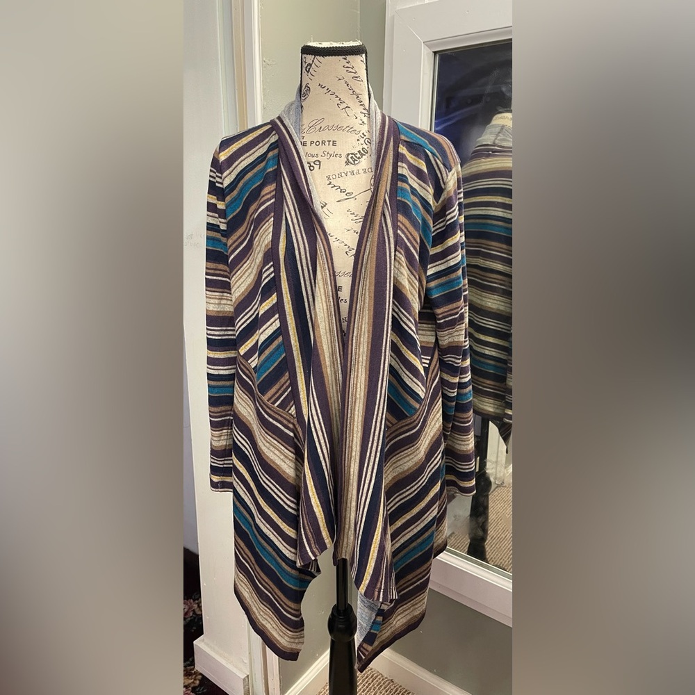 One world multicolor cardigan size Medium